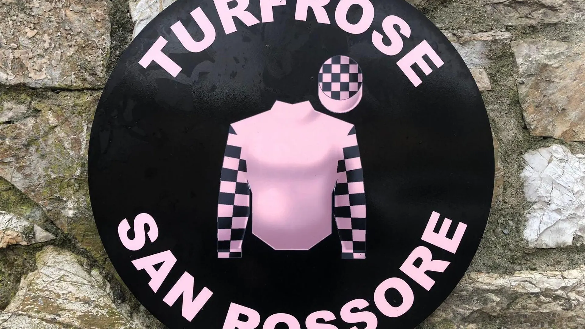Turfrose Di San Rossore A Pisa By Zoom In Earth Italien